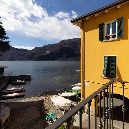 Mamma Ciccia Holiday Home - Lake Front Apartment Mandello del Lario Luaran gambar