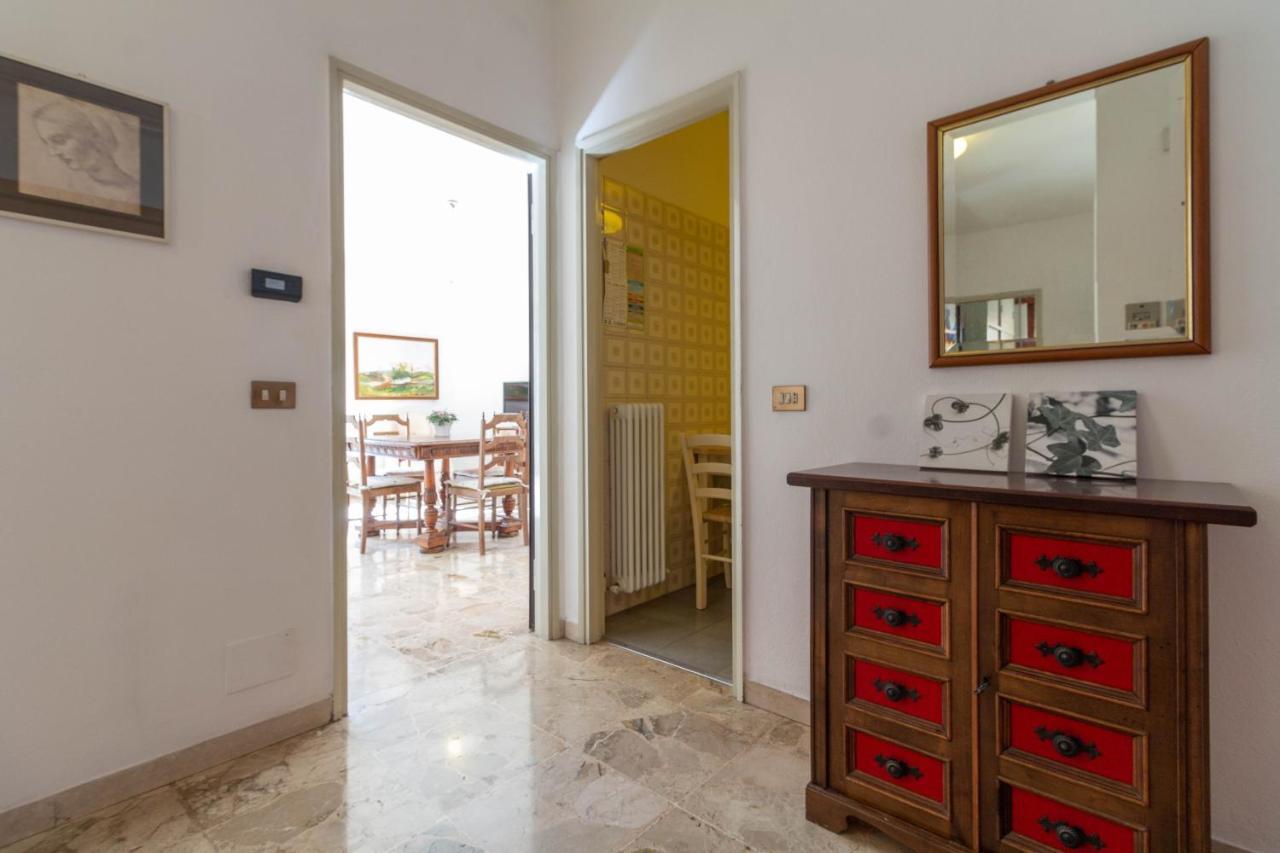 Mamma Ciccia Holiday Home - Lake Front Apartment Mandello del Lario Luaran gambar