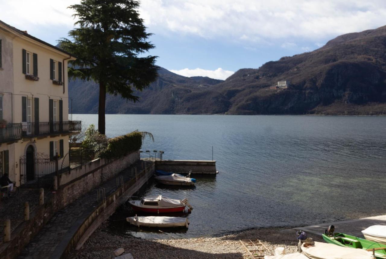Mamma Ciccia Holiday Home - Lake Front Apartment Mandello del Lario Luaran gambar